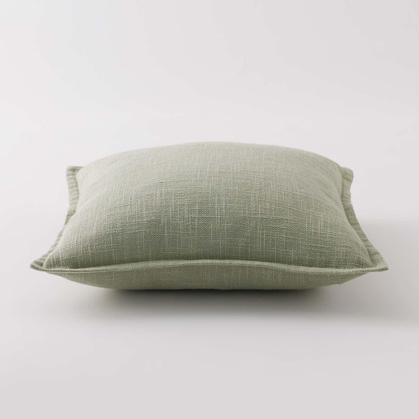 Carousel zoom image position 4 of 5