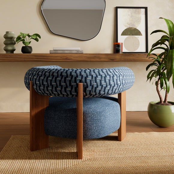 Carousel navigation image position 2 of 9