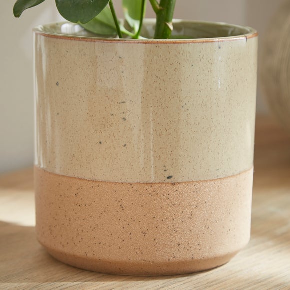 Carousel navigation image position 2 of 3