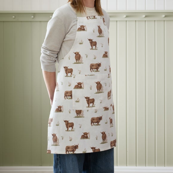 Catherine Lansfield Angus Highland Cow Apron