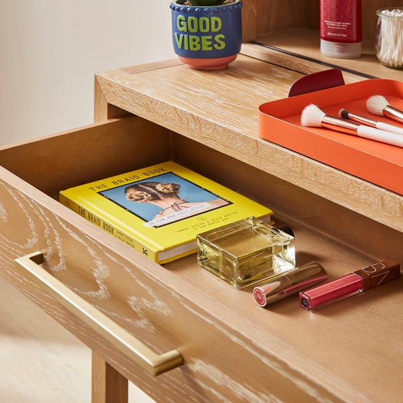 Carousel navigation image position 3 of 8