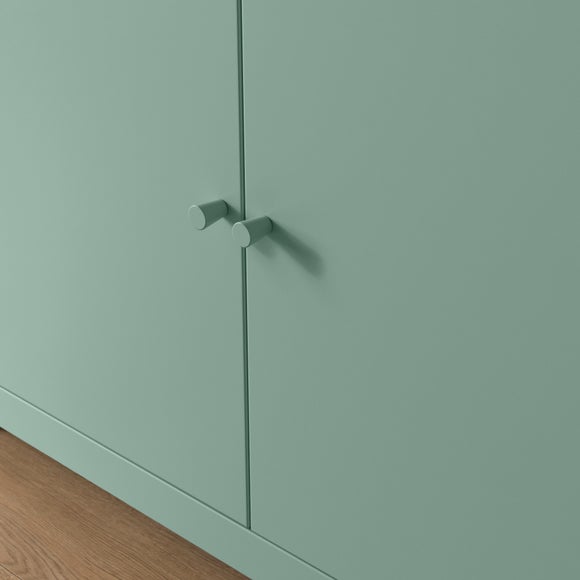 Carousel navigation image position 3 of 7