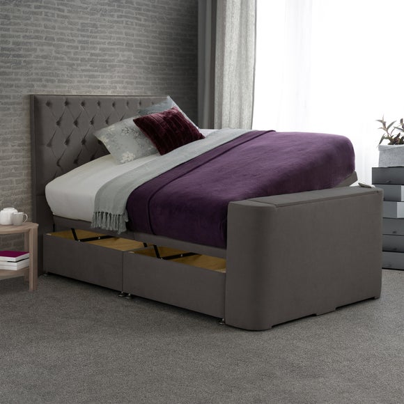 Carousel navigation image position 3 of 5