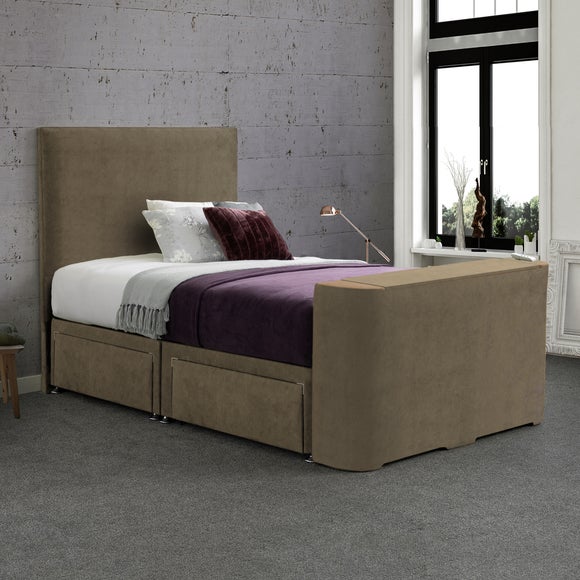 Carousel navigation image position 2 of 4