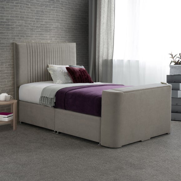 Carousel navigation image position 2 of 4