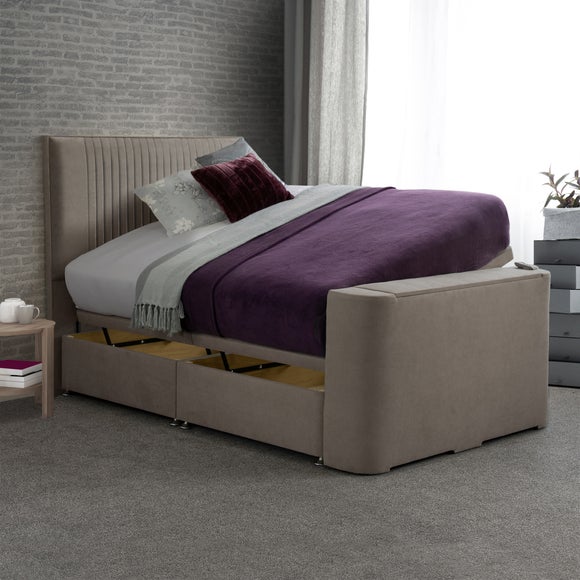 Carousel navigation image position 3 of 5