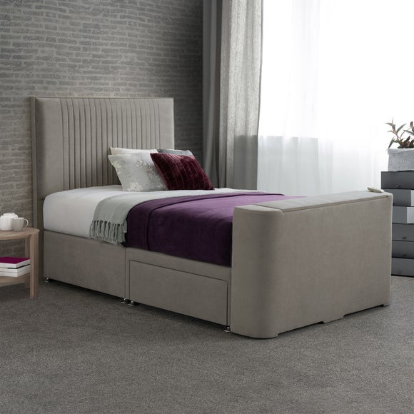 Carousel navigation image position 2 of 4