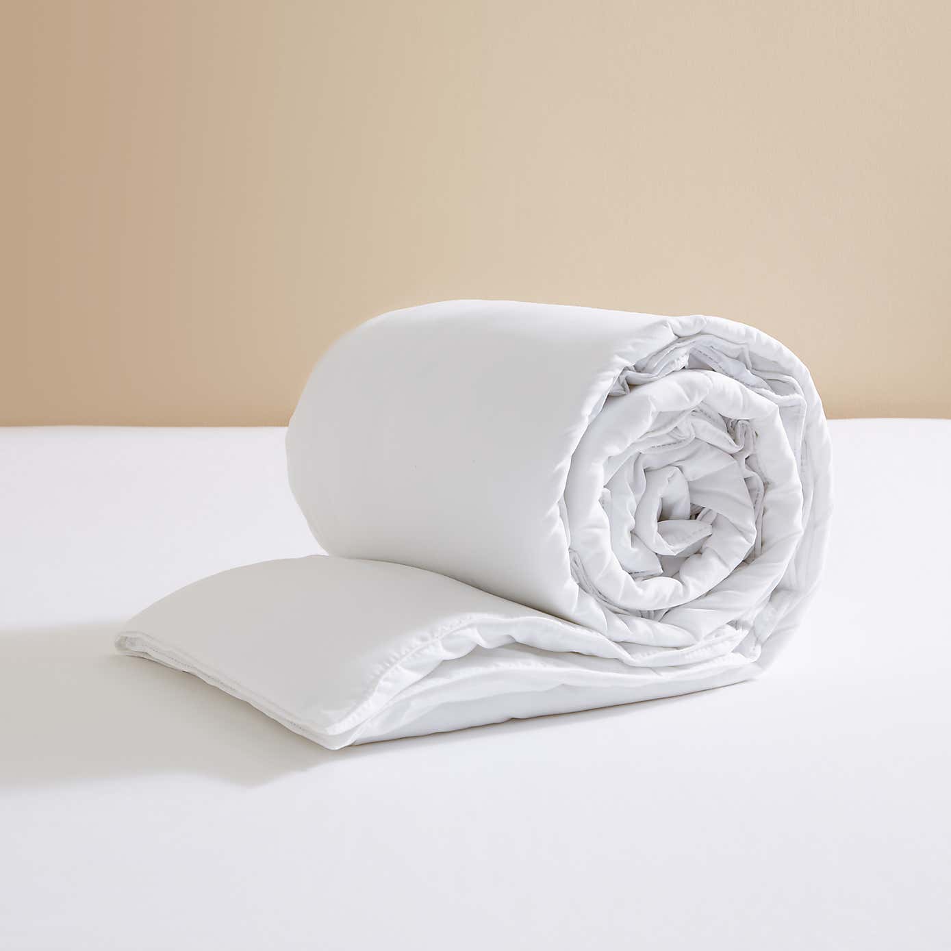 Carousel zoom image position 1 of 2