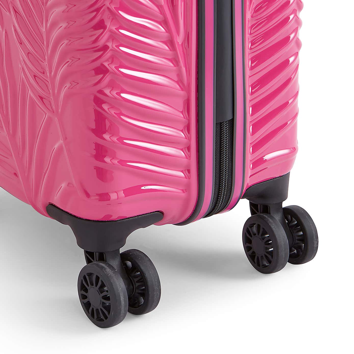 Carousel zoom image position 2 of 4