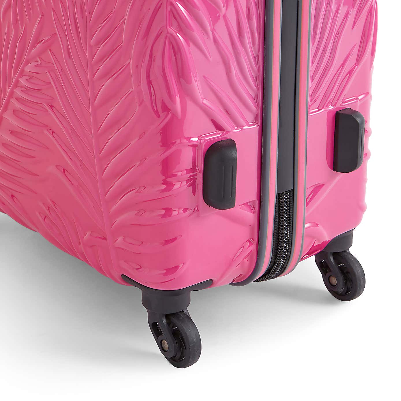 Carousel zoom image position 2 of 4