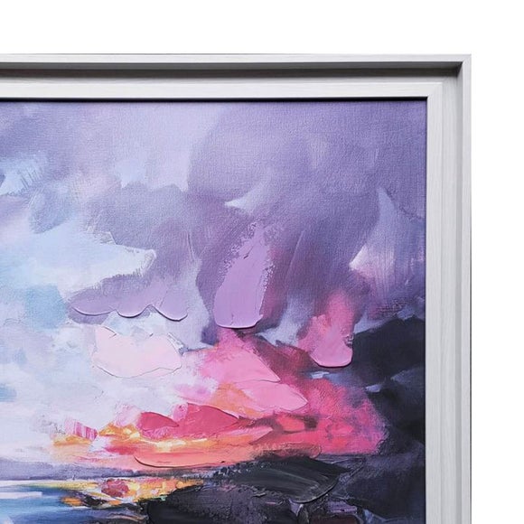 Carousel navigation image position 2 of 3