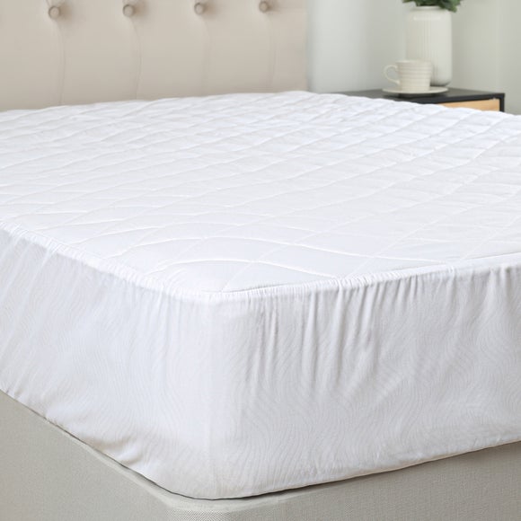 Fogarty Soft Touch Stain Resist Mattress Protector