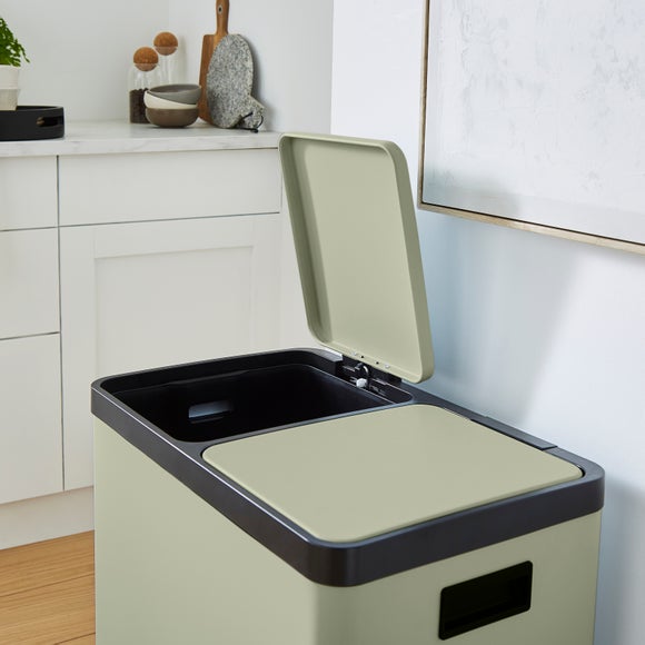 Carousel navigation image position 2 of 3