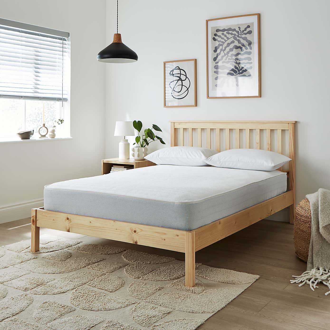 Carousel zoom image position 3 of 6