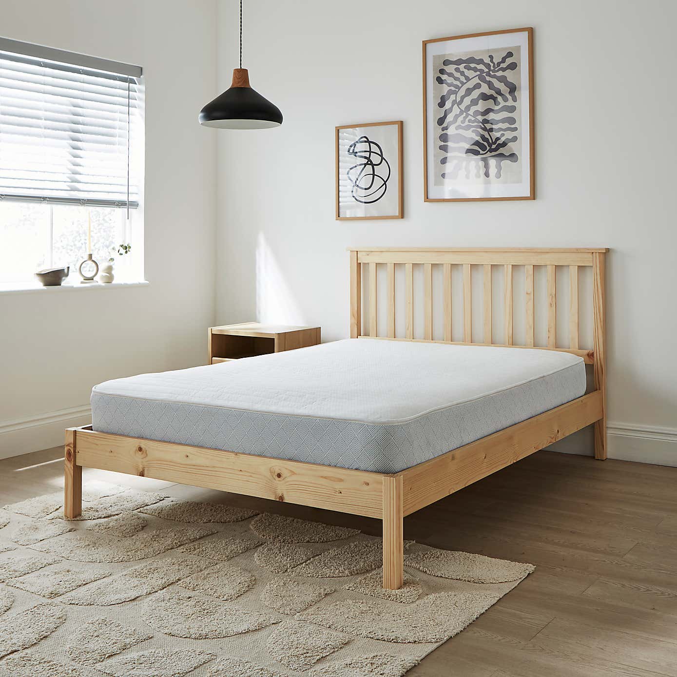 Carousel zoom image position 2 of 6