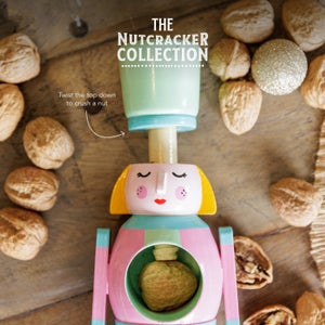 Kitchencraft The Nutcracker Collection Wooden Woman Nut Cracker