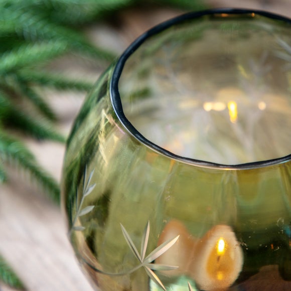 Carousel navigation image position 4 of 7