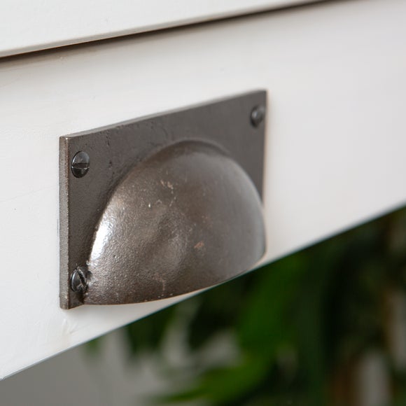 Carousel navigation image position 2 of 3