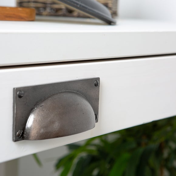 Carousel navigation image position 2 of 3