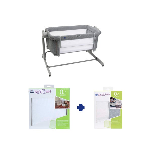 Chicco Next to Me Magic Evo Crib and Sheets Bundle