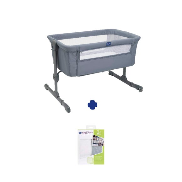 Chicco Next to Me Essential Crib and Sheets Bundle