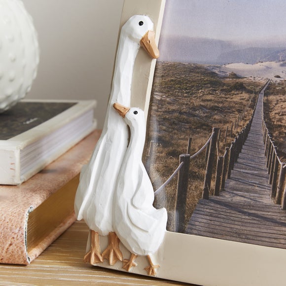 Carousel navigation image position 2 of 3