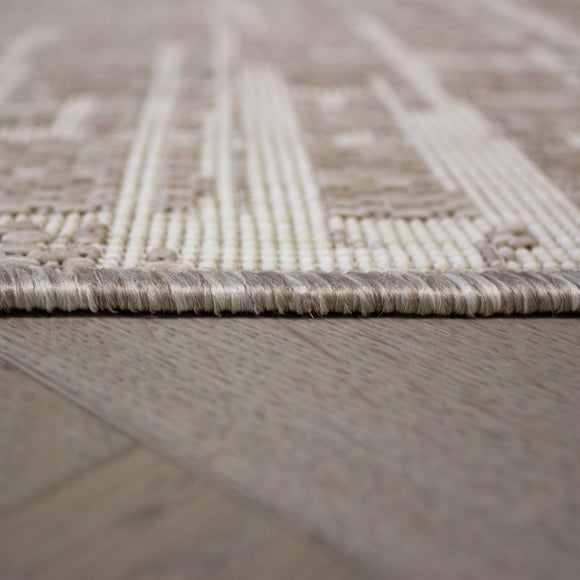 Carousel navigation image position 4 of 6