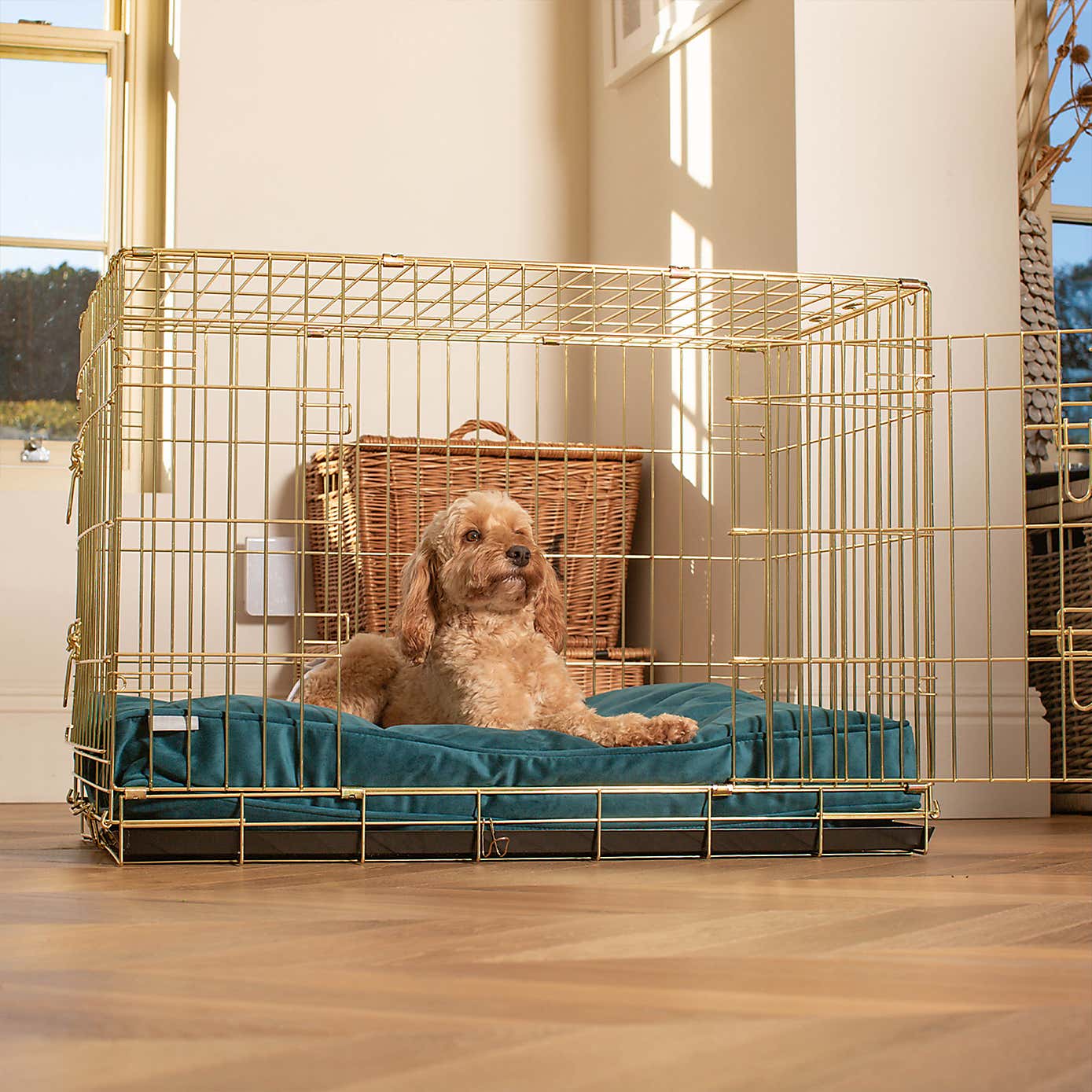 Carousel zoom image position 3 of 3