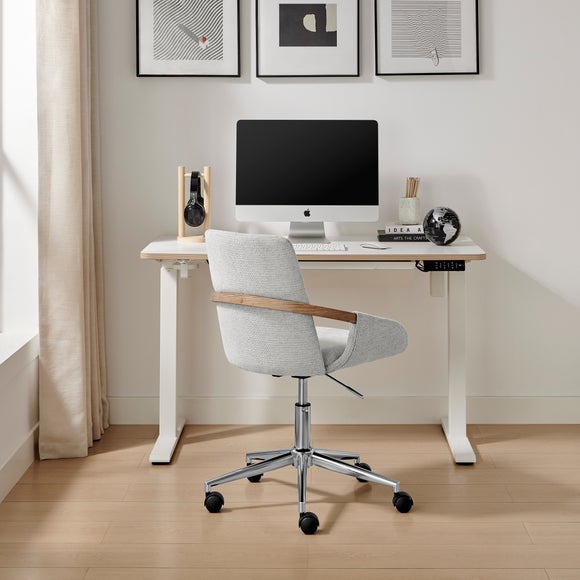 Carousel navigation image position 3 of 8