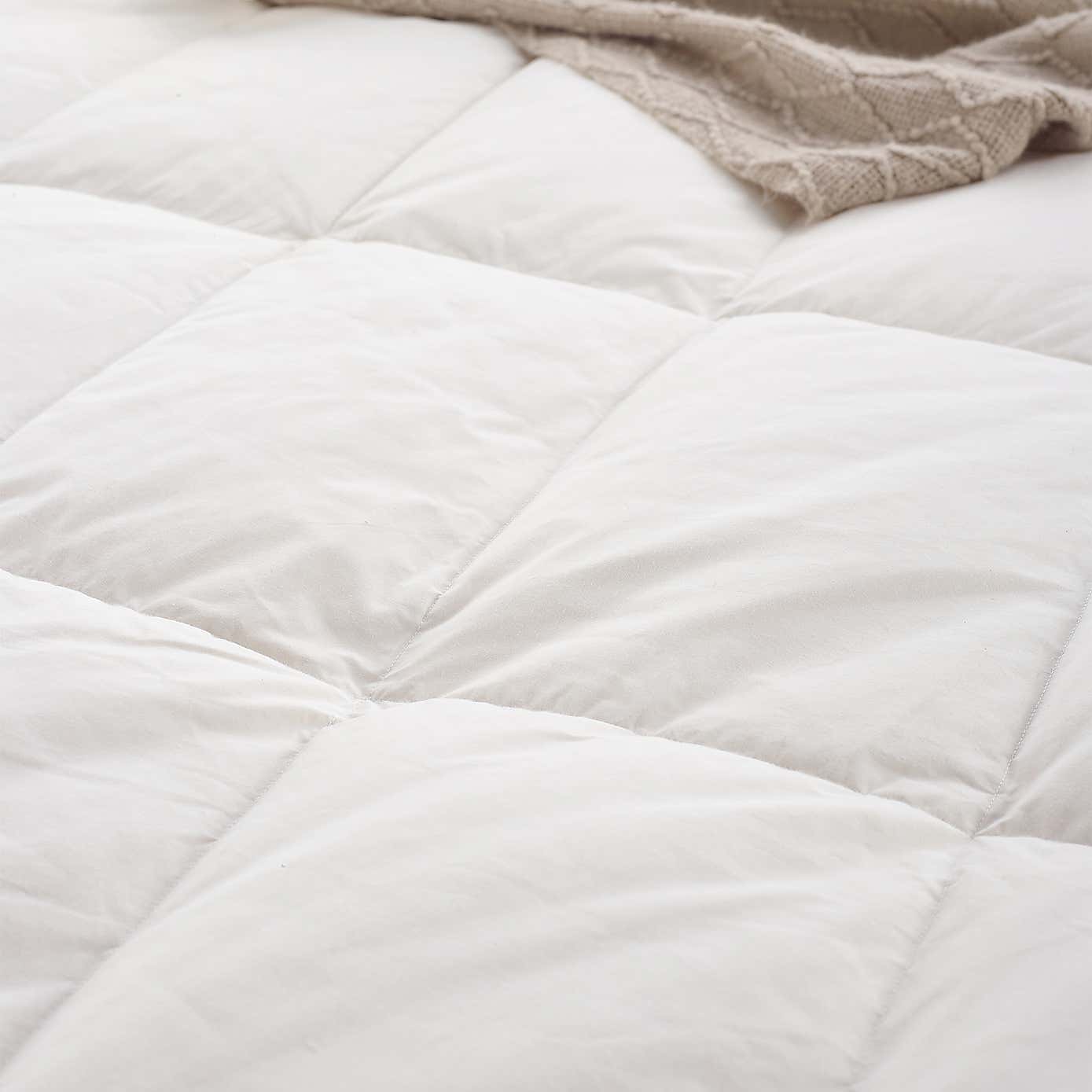 Carousel zoom image position 3 of 5