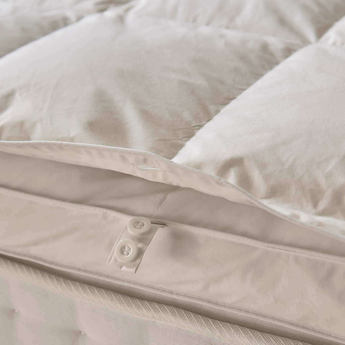 Carousel zoom image position 3 of 3