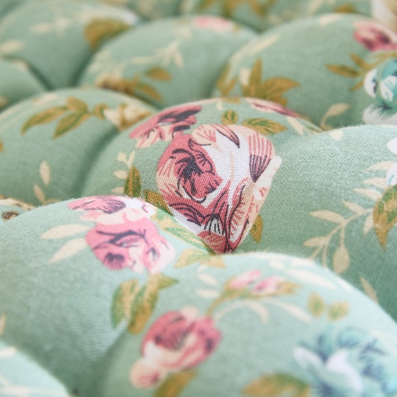 Carousel navigation image position 6 of 6