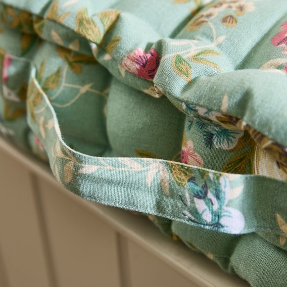 Carousel navigation image position 2 of 6