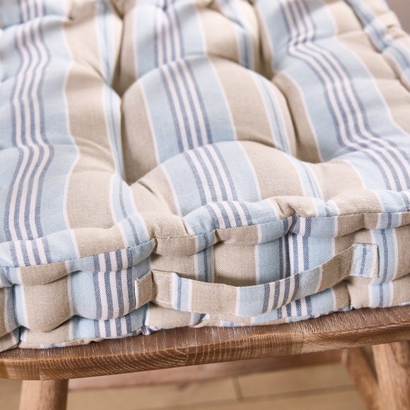 Carousel navigation image position 2 of 5