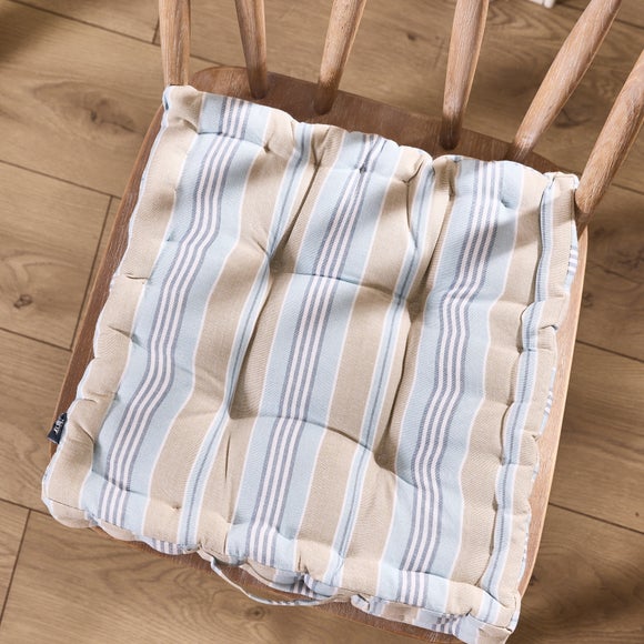 Carousel navigation image position 3 of 5