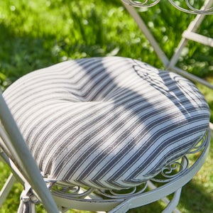 Set Of 2 Outdoor Round Striped Seat Pads