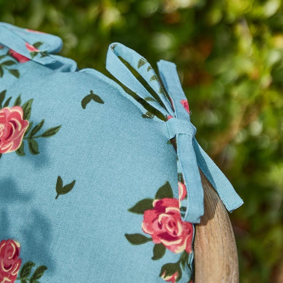 Carousel navigation image position 2 of 4