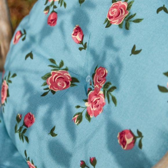 Carousel navigation image position 4 of 4