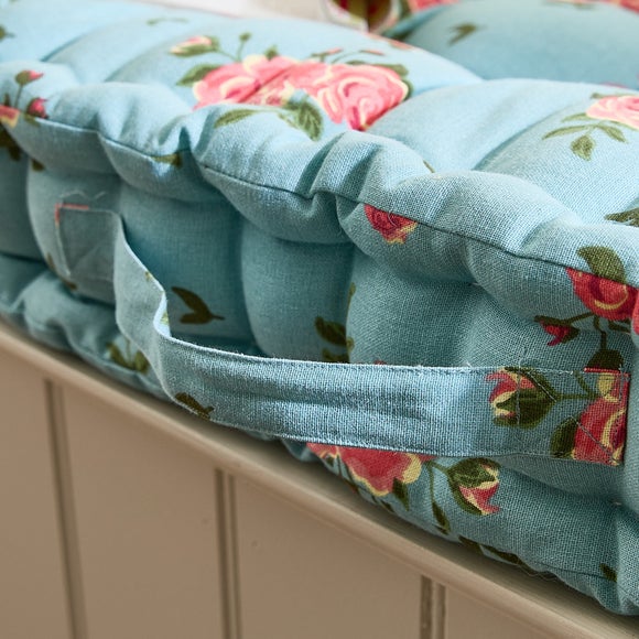 Carousel navigation image position 2 of 6