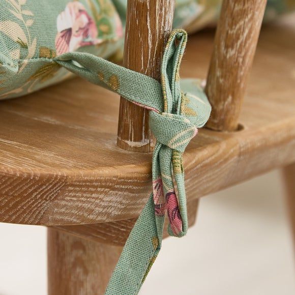 Carousel navigation image position 4 of 5