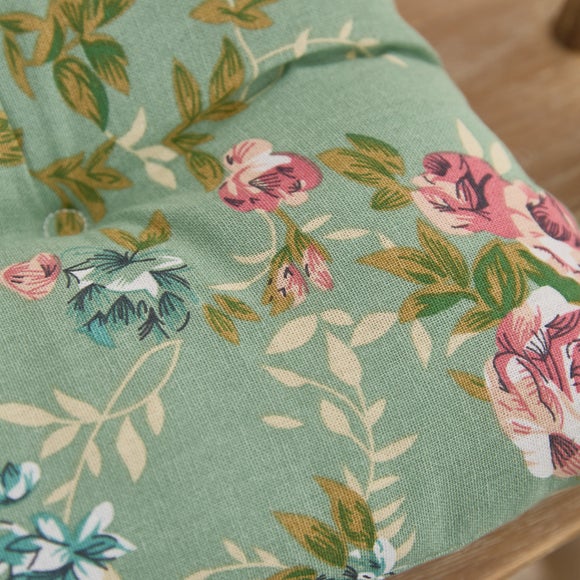 Carousel navigation image position 5 of 5