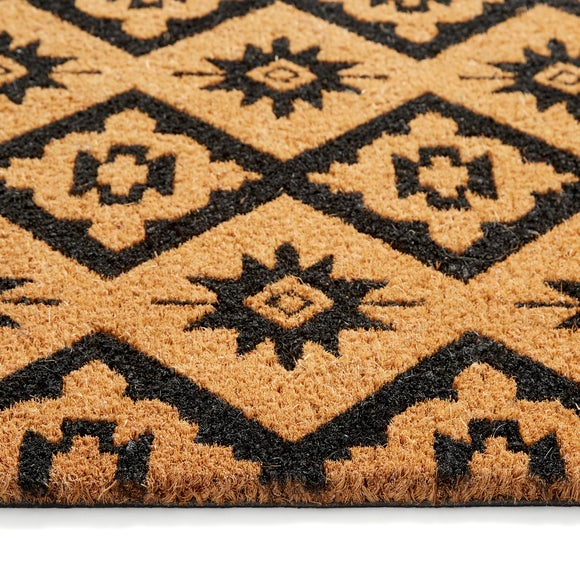 Carousel navigation image position 2 of 3