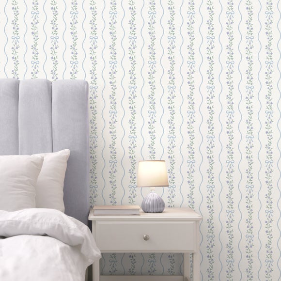 Carousel navigation image position 5 of 7