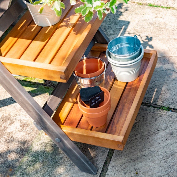 Carousel navigation image position 3 of 9