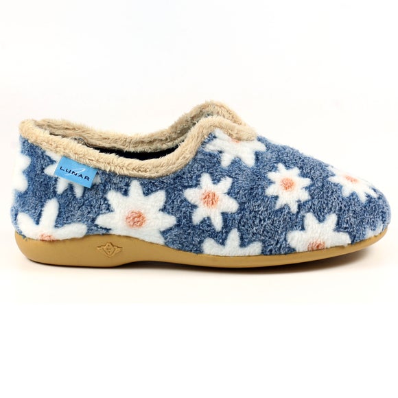 Carousel navigation image position 2 of 9