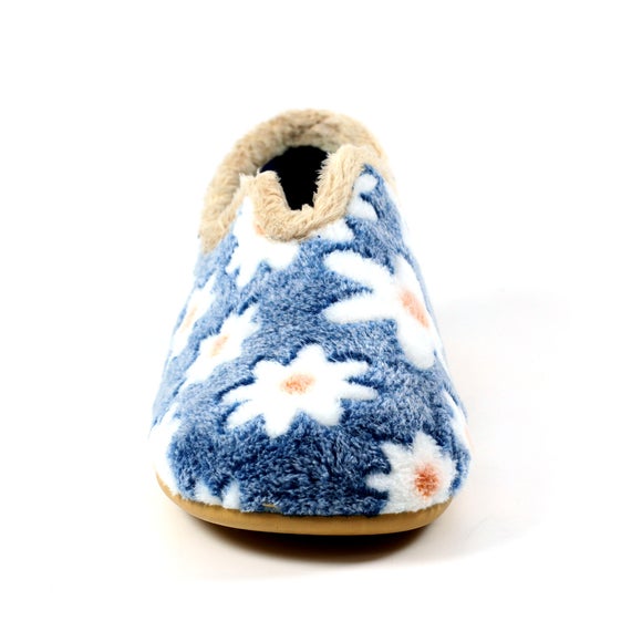 Carousel navigation image position 4 of 9