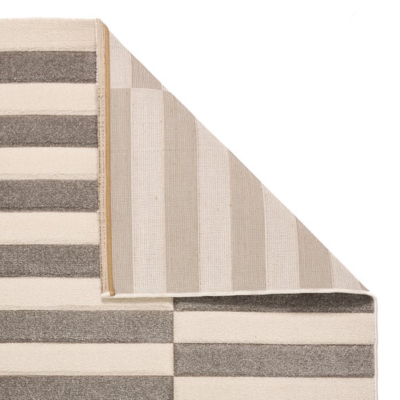 Carousel navigation image position 3 of 10