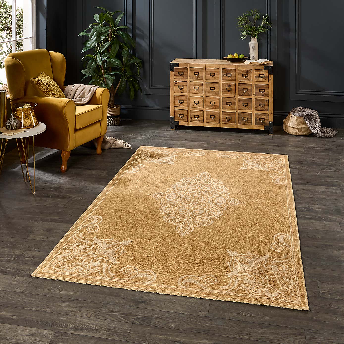 Carousel zoom image position 6 of 10