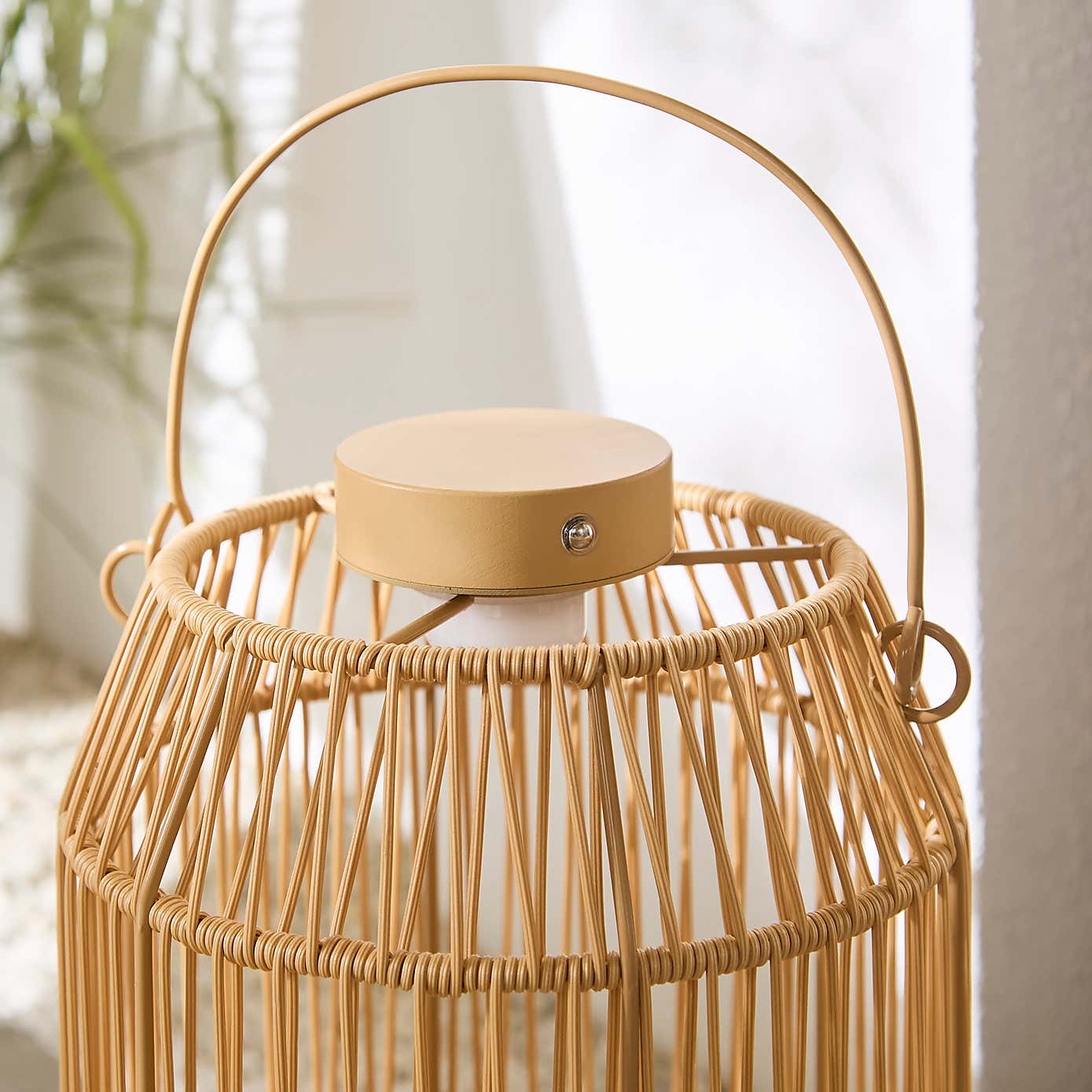 Carousel zoom image position 4 of 6