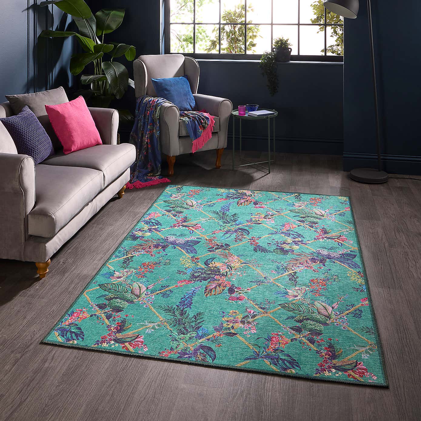 Carousel zoom image position 6 of 10